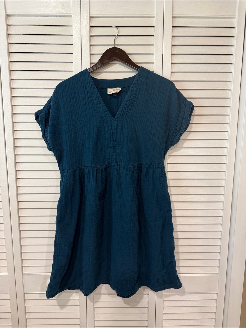 Universal Thread Teal V-Neck Short Sleeve Mini Dress